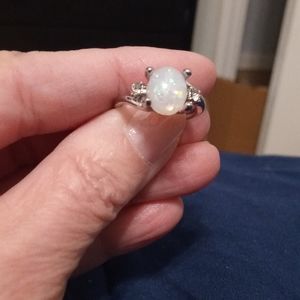 Opal ring. Sterling silver